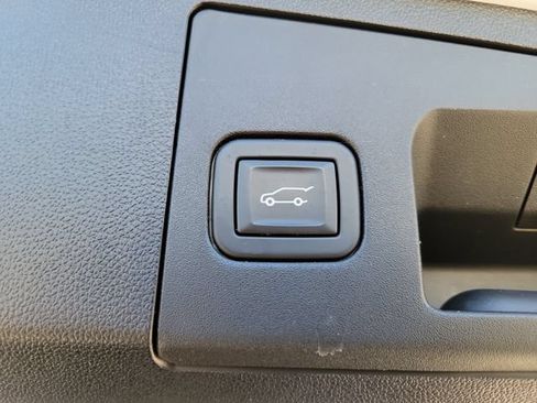 Certified 2023 Cadillac XT4 Sport AWD/4WD image 29