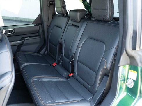 Used 2024 Ford Bronco Badlands AWD/4WD image 14
