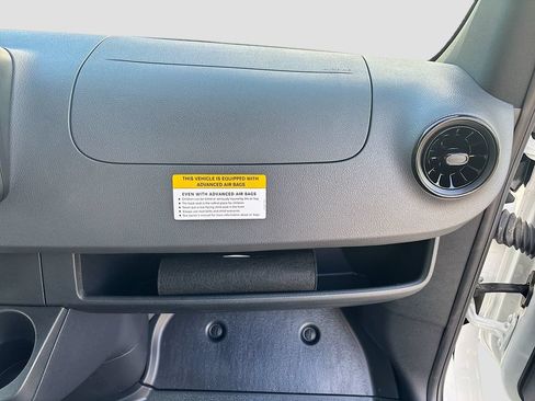Used 2024 Mercedes-Benz Sprinter 3500 image 27