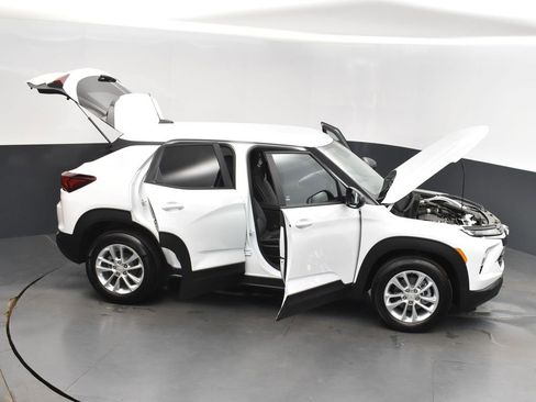 New 2025 Chevrolet TrailBlazer LS w/ LS Convenience Package image 49