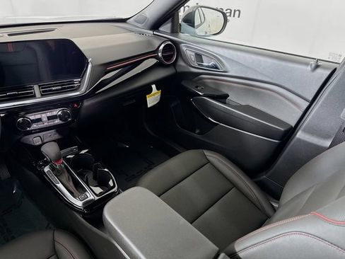 New 2026 Chevrolet Trax RS w/ Driver Confidence Package FWD image 24