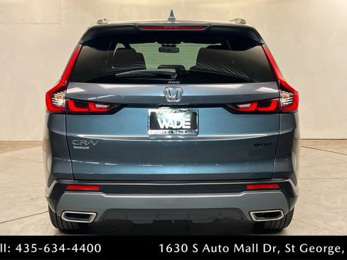 Used 2025 Honda CR-V Sport image 4