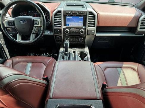 Used 2018 Ford F150 Platinum w/ Equipment Group 701A Luxury AWD/4WD image 40