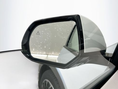 Used 2023 Hyundai Ioniq 5 Limited image 16