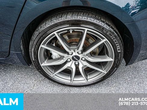 Used 2025 Genesis G70 2.5T RWD image 17
