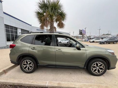 Used 2020 Subaru Forester Premium w/ Popular Package #1 image 17