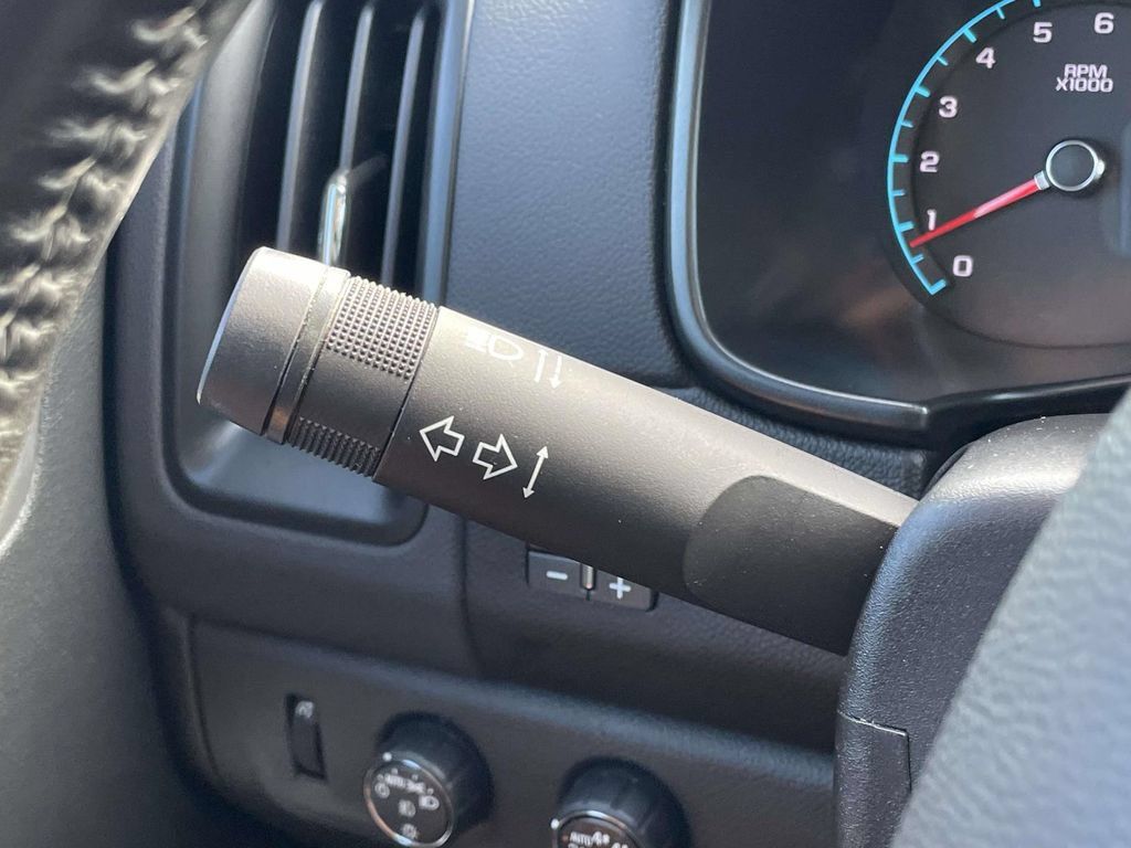 Used 2022 Chevrolet Colorado ZR2 w/ Colorado ZR2 Bison Edition AWD/4WD image 22