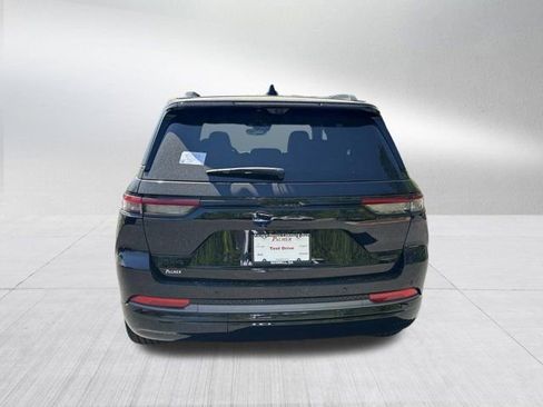 New 2026 Jeep Grand Cherokee Summit AWD/4WD image 6
