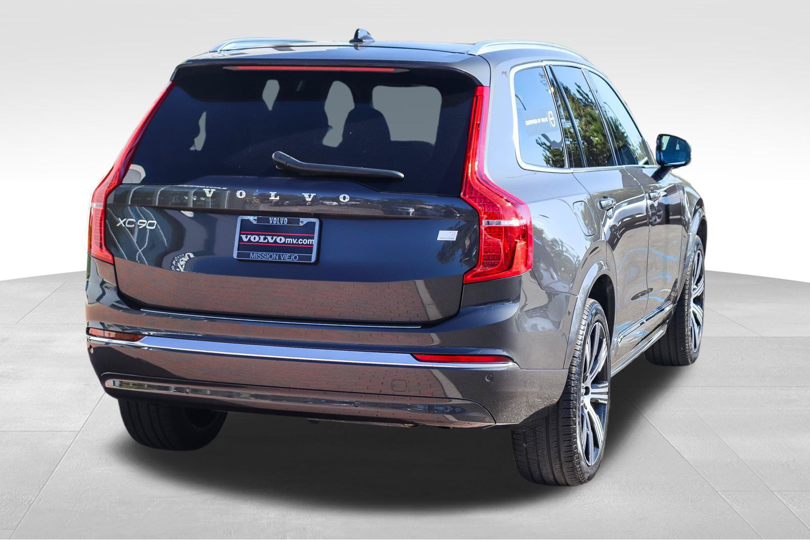 Used 2024 Volvo XC90 T8 Core w/ Protection Package Premier AWD/4WD image 8