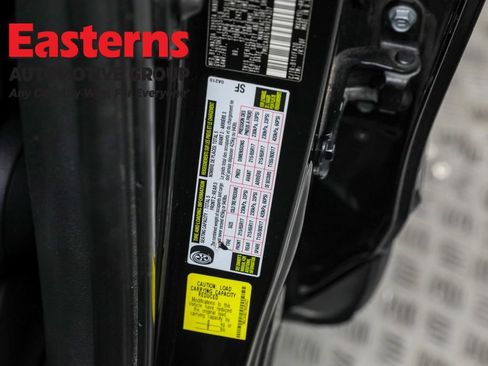 Used 2022 Toyota Corolla Cross LE image 32