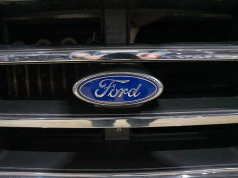 Used 1993 Ford F150 XLT image 21