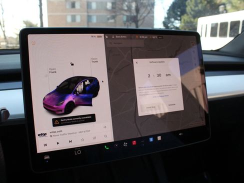 Used 2021 Tesla Model Y Performance AWD/4WD image 30