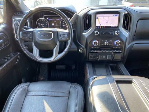 Used 2020 GMC Sierra 1500 Denali w/ Denali Ultimate Package AWD/4WD image 10