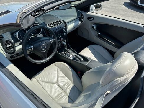 Used 2007 Mercedes-Benz SLK 350 image 19