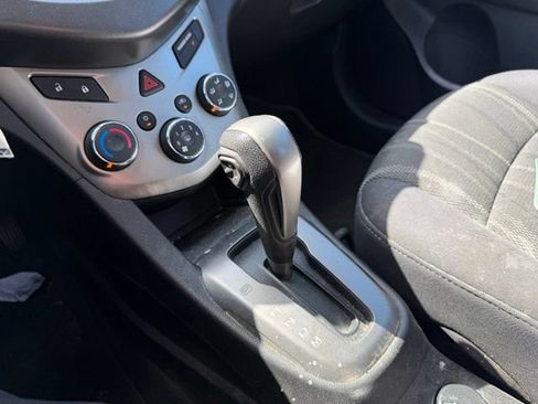 Used 2015 Chevrolet Sonic LT FWD image 17