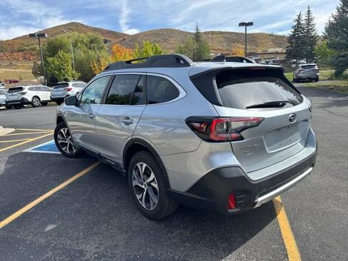 Used 2022 Subaru Outback Limited image 6