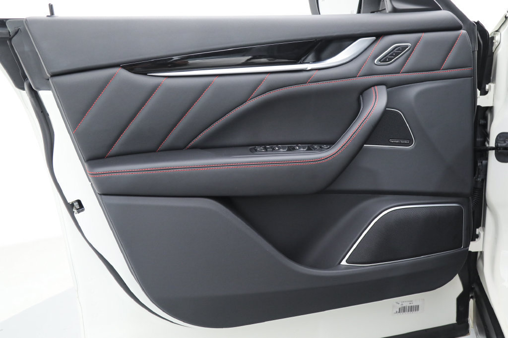 Certified 2024 Maserati Levante Modena Ultima AWD/4WD image 14