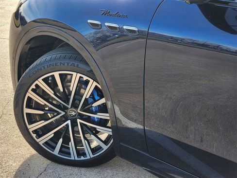 Used 2023 Maserati Grecale Modena image 17