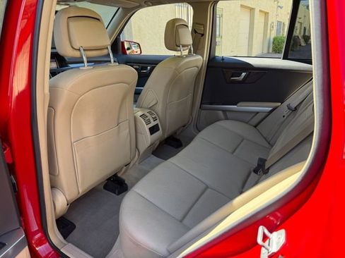 Used 2011 Mercedes-Benz GLK 350 4MATIC image 20