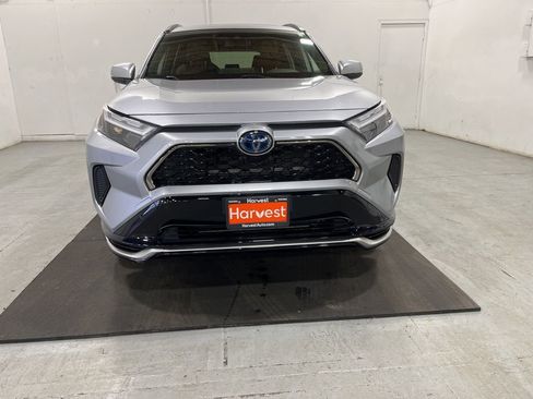 Used 2023 Toyota RAV4 SE w/ Weather & Moonroof Package image 2