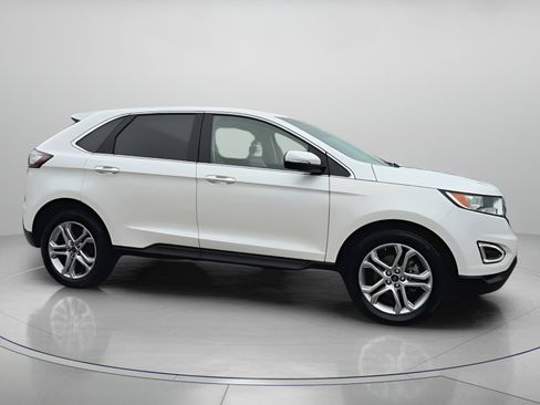 Certified 2018 Ford Edge Titanium w/ Ford Safe & Smart Package image 34