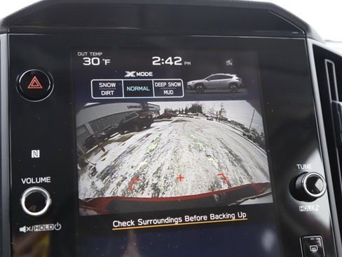 Certified 2025 Subaru Crosstrek 2.0i Premium image 24