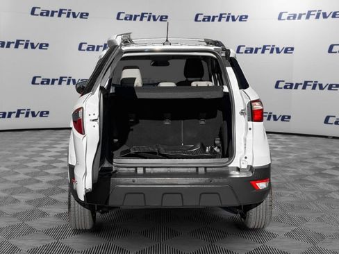 Used 2019 Ford EcoSport SE w/ SE Convenience Package image 11