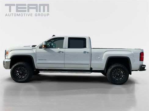 Used 2018 GMC Sierra 3500 SLT image 4