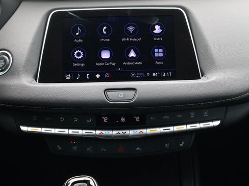 Certified 2022 Cadillac XT4 Premium Luxury w/ Enhanced Visibility Package FWD image 15