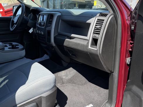 Used 2019 RAM 1500 Express image 30