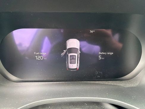 Used 2023 Volvo XC60 T8 Plus w/ Climate Package AWD/4WD image 9