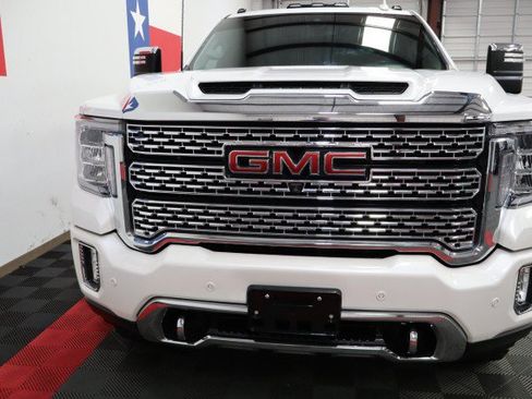 Used 2022 GMC Sierra 2500 Denali AWD/4WD image 5