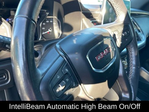 Used 2021 GMC Yukon AT4 image 36