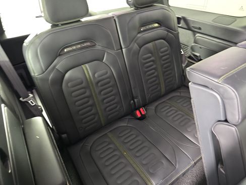 Used 2023 Rivian R1S Adventure AWD/4WD image 25