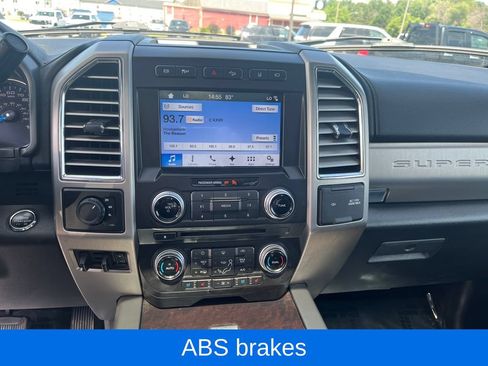Used 2017 Ford F350 Platinum w/ Platinum Ultimate Package AWD/4WD image 22