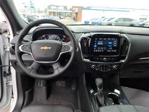 Used 2023 Chevrolet Traverse High Country w/ LPO, Floor Liner Package image 8