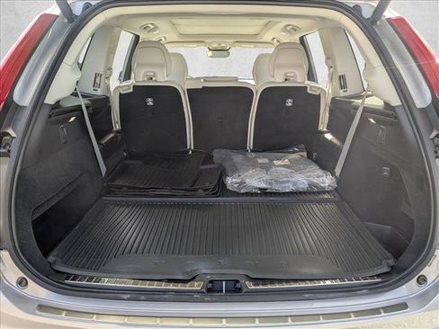Used 2023 Volvo XC90 B5 Plus w/ Protection Package Premier AWD/4WD image 6