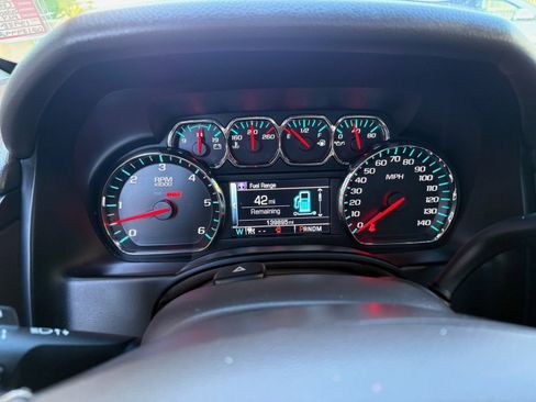 Used 2015 Chevrolet Suburban LTZ image 52