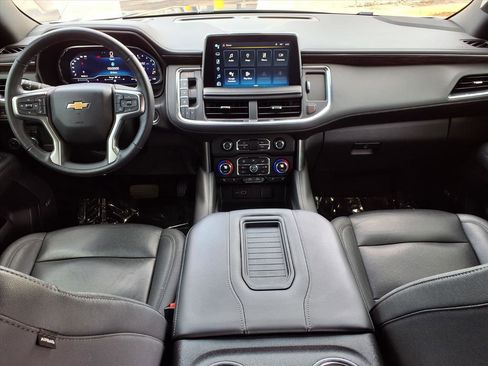 Used 2022 Chevrolet Tahoe LT w/ LT Signature Plus Package RWD image 15