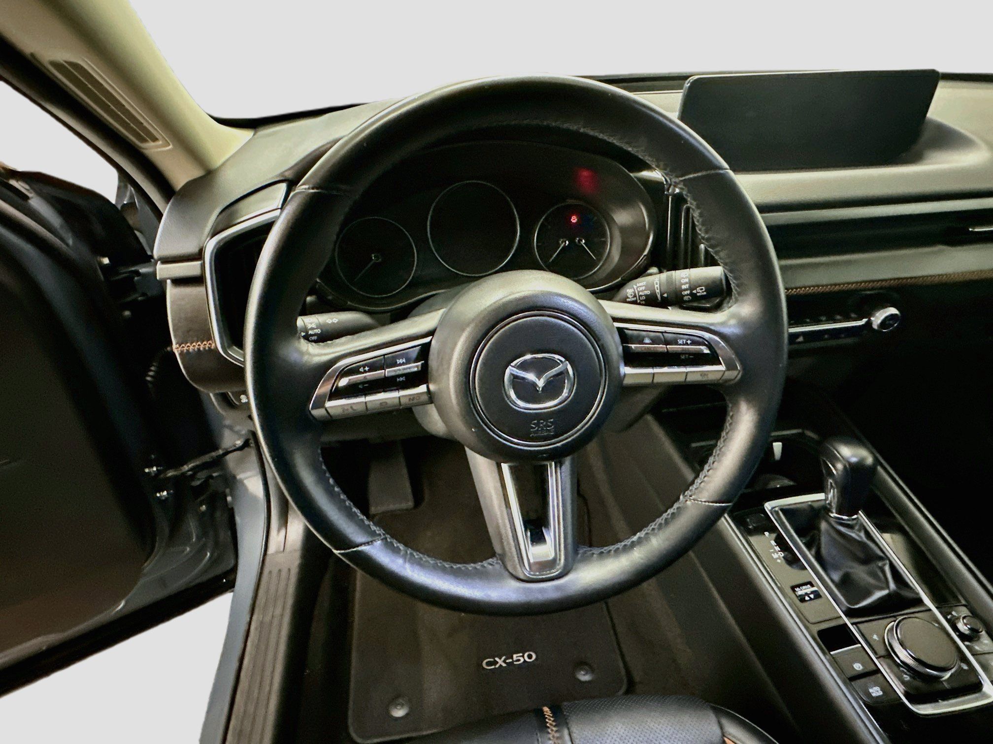 Used 2025 MAZDA CX-50 AWD 2.5 S w/ Premium Plus Pkg image 18