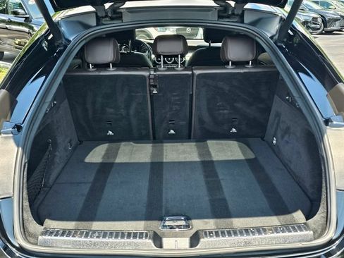 Used 2018 Mercedes-Benz GLC 300 4MATIC Coupe image 12