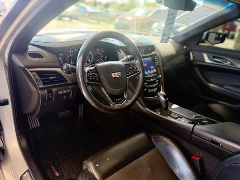 Used 2016 Cadillac CTS V w/ Luxury Package RWD image 43