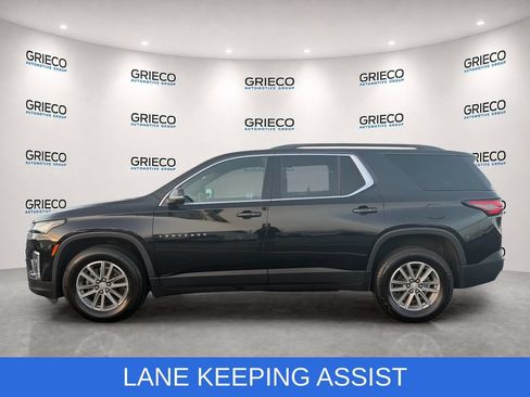 Used 2023 Chevrolet Traverse LT w/ LPO, Cargo Package FWD image 4