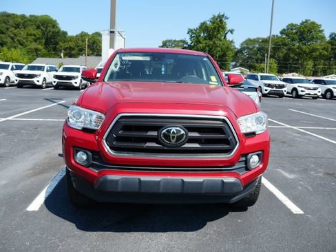 Used 2022 Toyota Tacoma SR5 w/ Technology Package RWD image 4