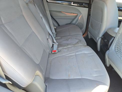 Used 2015 Kia Sorento LX FWD image 18