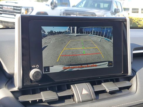 Used 2024 Toyota RAV4 LE image 10