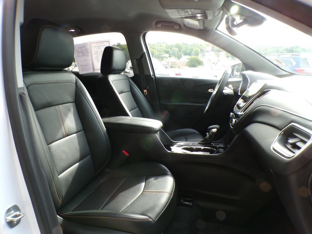 Used 2024 Chevrolet Equinox Premier AWD/4WD image 15