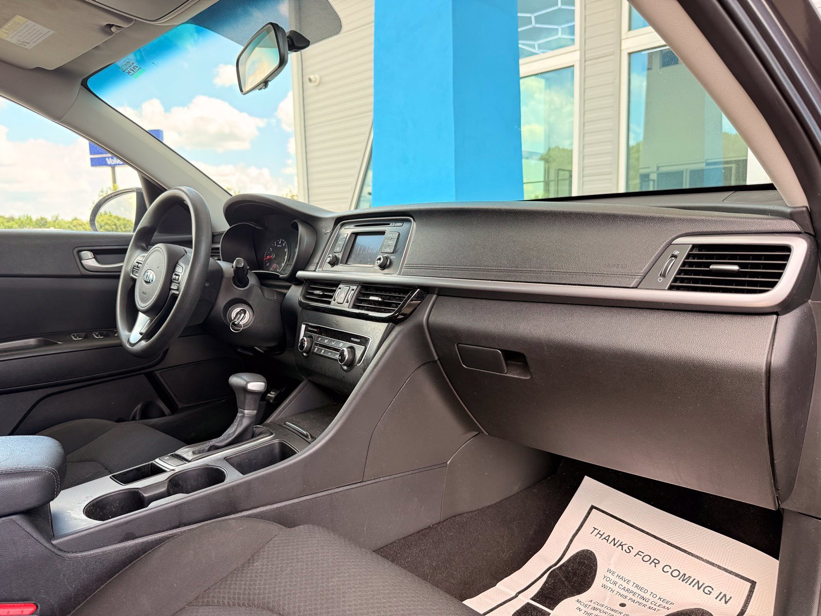 Used 2017 Kia Optima LX FWD image 23