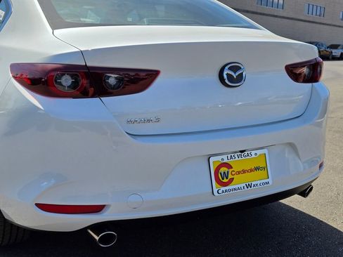 New 2026 MAZDA MAZDA3 2.5 S Sedan w/ Preferred Pkg FWD image 5