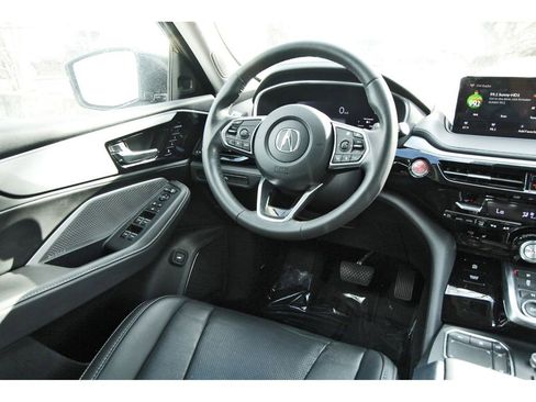 Used 2024 Acura MDX FWD w/ Technology Package image 8